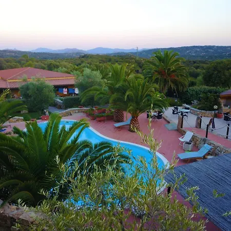 Sleeps 5 Air Con