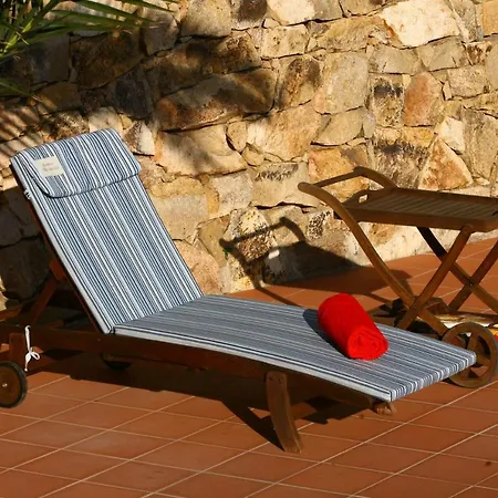 Sleeps 5 Air Con Telti